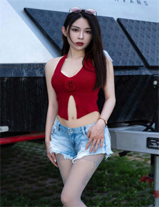 美女厨房下载-拜璐