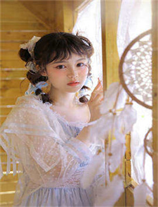 亚洲精品嫩草AV在线观看-美女全身光