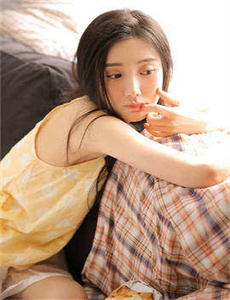 日日摸夜夜添夜夜添A片一Y-美女趴跪式从后面进去动态图