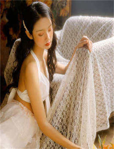 寄宿公寓：女主人的目的