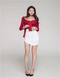 女同
